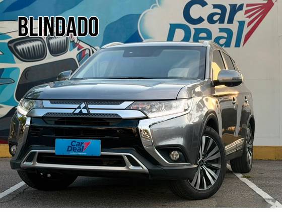 MITSUBISHI OUTLANDER 2.0 MIVEC GASOLINA HPE AUTOMÁTICO MITSUBISHI OUTLANDER 2.0 MIVEC GASOLINA HPE AUTOMÁTICO